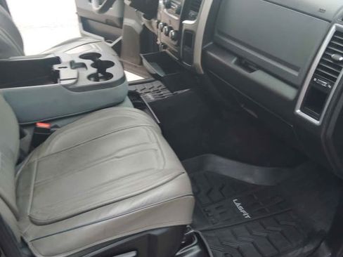 Used 2018 RAM 3500 SLT image 10