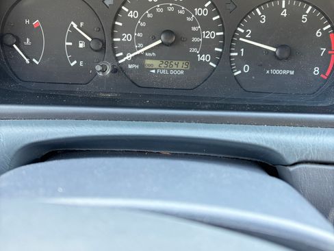 Used 2000 Toyota Camry CE image 6