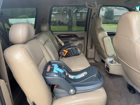 Used 2003 Ford Excursion Limited image 11