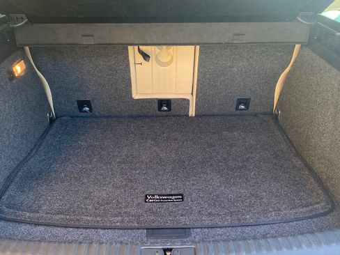 Used 2016 Volkswagen Tiguan SE image 21