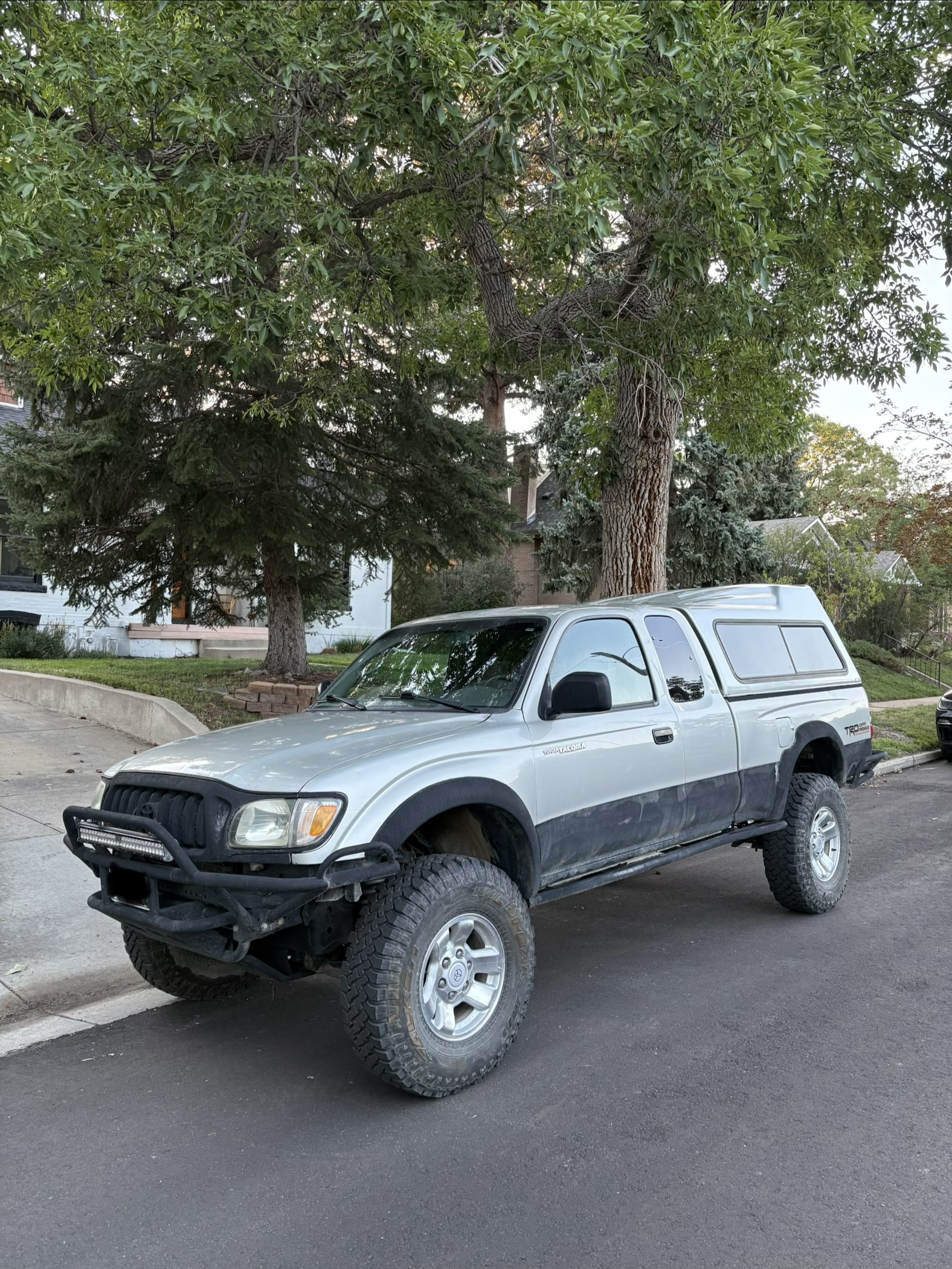 Used 2004 Toyota Tacoma 4x4 Xtracab V6 w/ Convenience Pkg image 5
