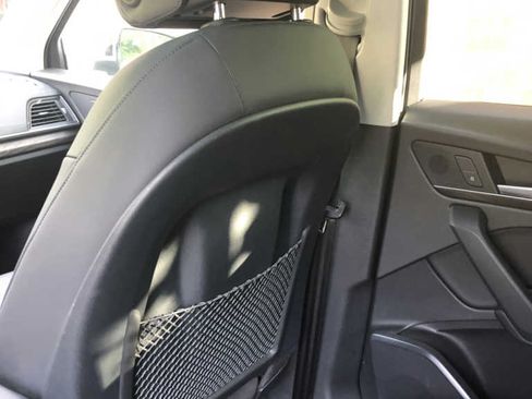 Used 2018 Audi Q5 2.0T Premium Plus image 8