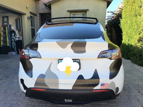 Used 2020 Tesla Model Y Long Range image 19