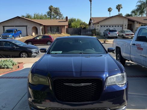 Used 2015 Chrysler 300 S w/ 300S Premium Group image 9