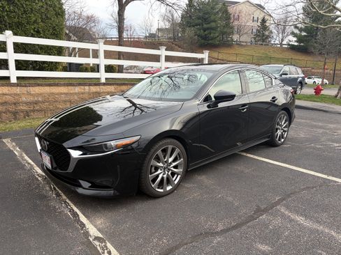 Used 2021 MAZDA MAZDA3 s image 15