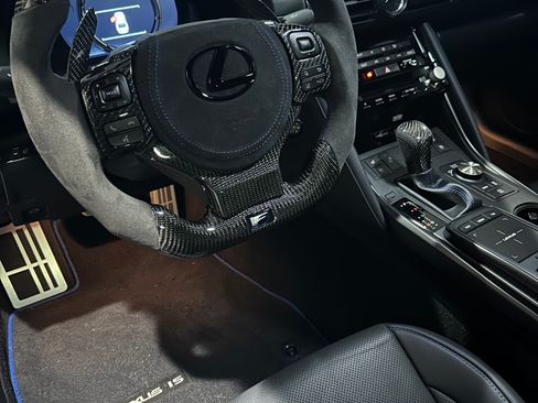 Used 2024 Lexus IS 500 image 6