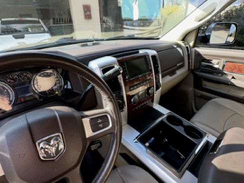 Used 2011 RAM 2500 Laramie w/ Protection Group image 11