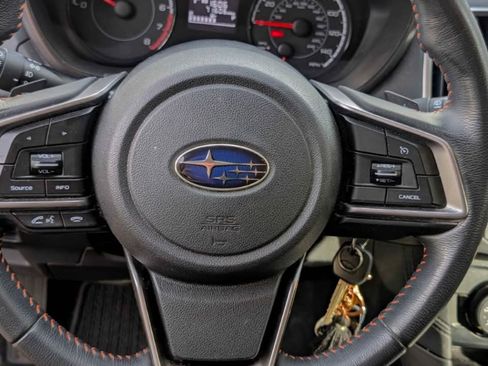 Used 2019 Subaru Crosstrek 2.0i Premium image 12
