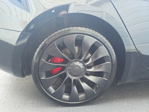 Used 2023 Tesla Model 3 Performance AWD/4WD image 4