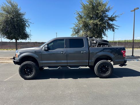 Used 2018 Ford F150 XLT w/ Equipment Group 302A Luxury AWD/4WD image 1