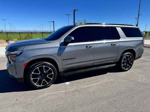 Used 2021 Chevrolet Suburban RST w/ Rear Media and Nav Package image 1