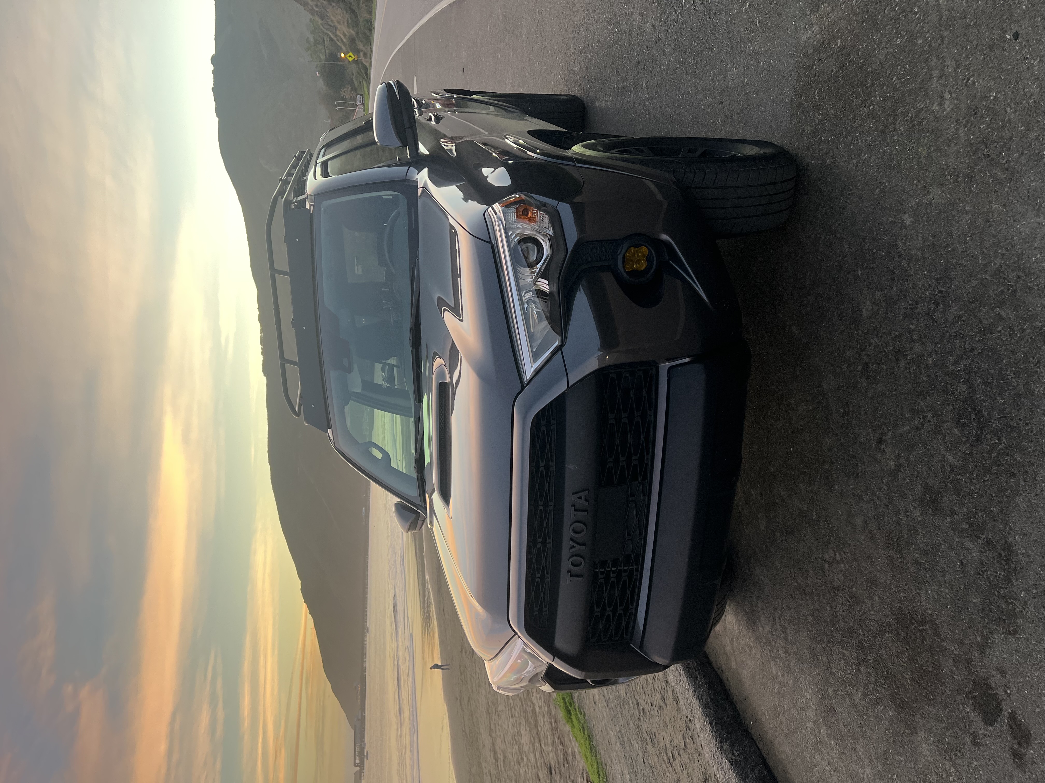 Used 2023 Toyota 4Runner TRD Off-Road Premium w/ Moonroof Package AWD/4WD image 5