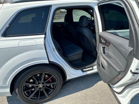 Used 2021 Audi Q7 3.0T Premium Plus w/ Premium Plus Package image 17