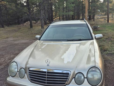 Used 2003 Mercedes-Benz E 320 Wagon image 6