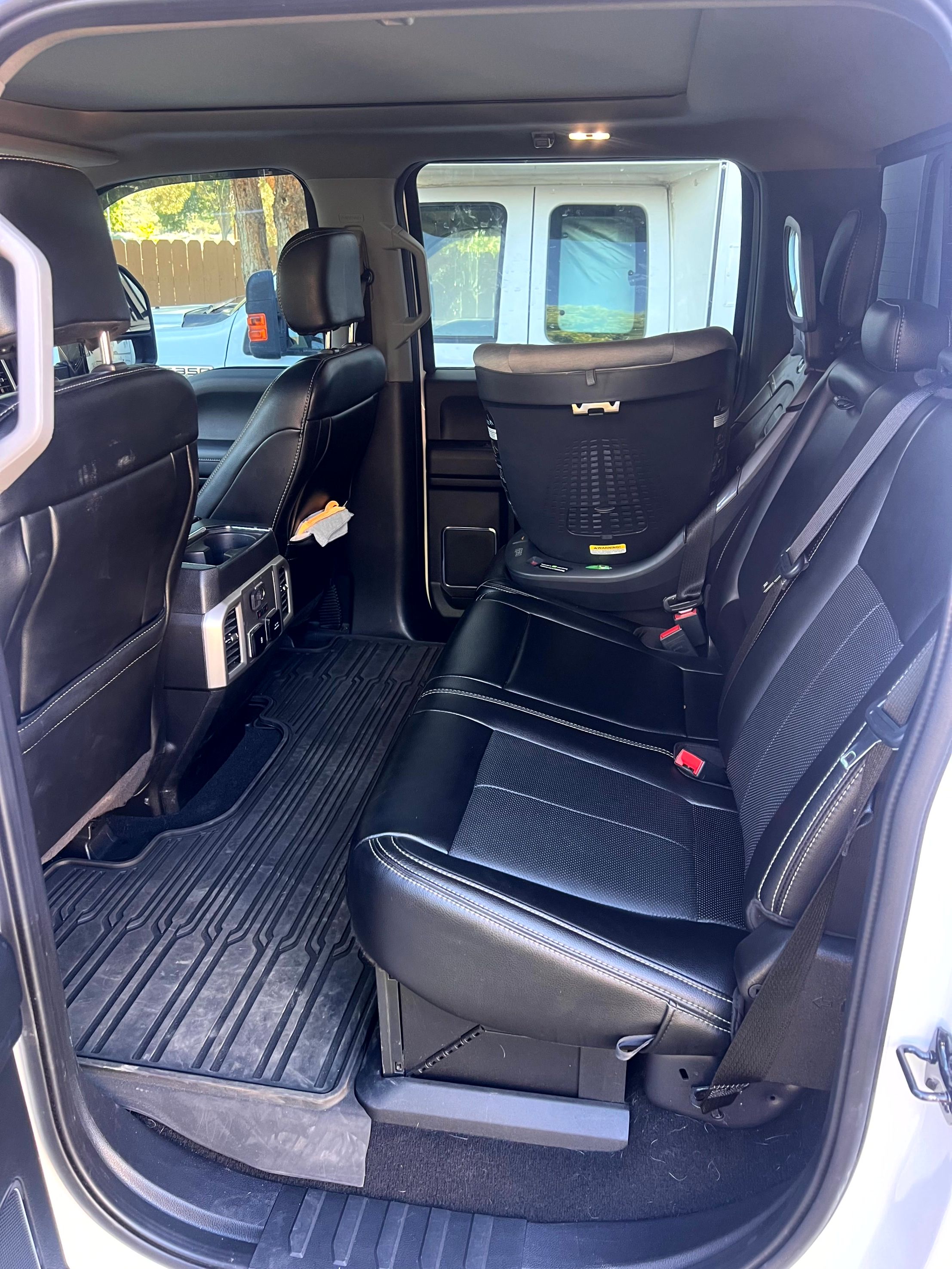Used 2020 Ford F250 Lariat w/ Lariat Ultimate Package AWD/4WD image 4