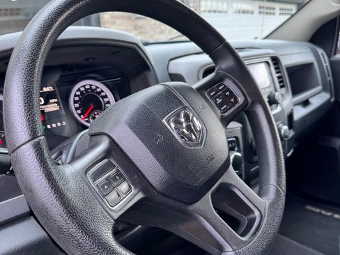 Used 2015 RAM 1500 Express image 9