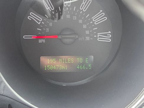 Used 2006 Ford Mustang Premium image 24