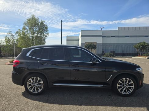 Used 2019 BMW X3 sDrive30i w/ Premium Package image 5