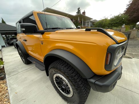 Used 2022 Ford Bronco Badlands AWD/4WD image 2