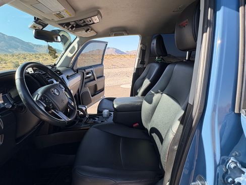 Used 2018 Toyota 4Runner TRD Pro AWD/4WD image 15