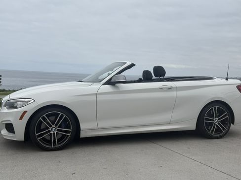 Used 2017 BMW M240i Convertible RWD image 1