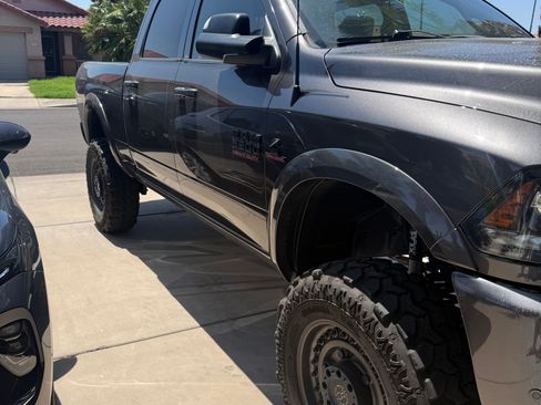 Used 2017 RAM 2500 Laramie w/ Sport Appearance Group AWD/4WD image 16