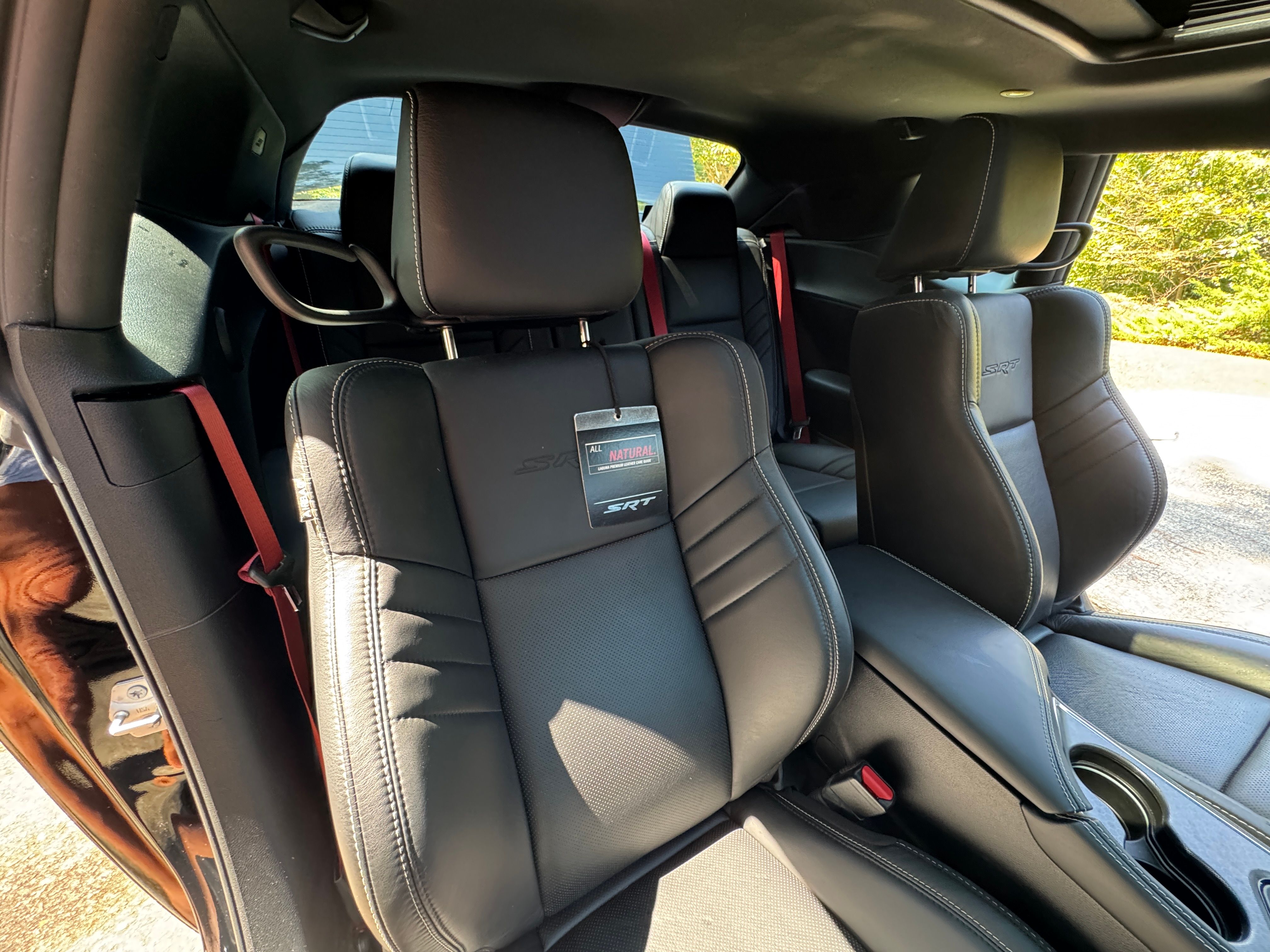 Used 2018 Dodge Challenger SRT RWD image 18
