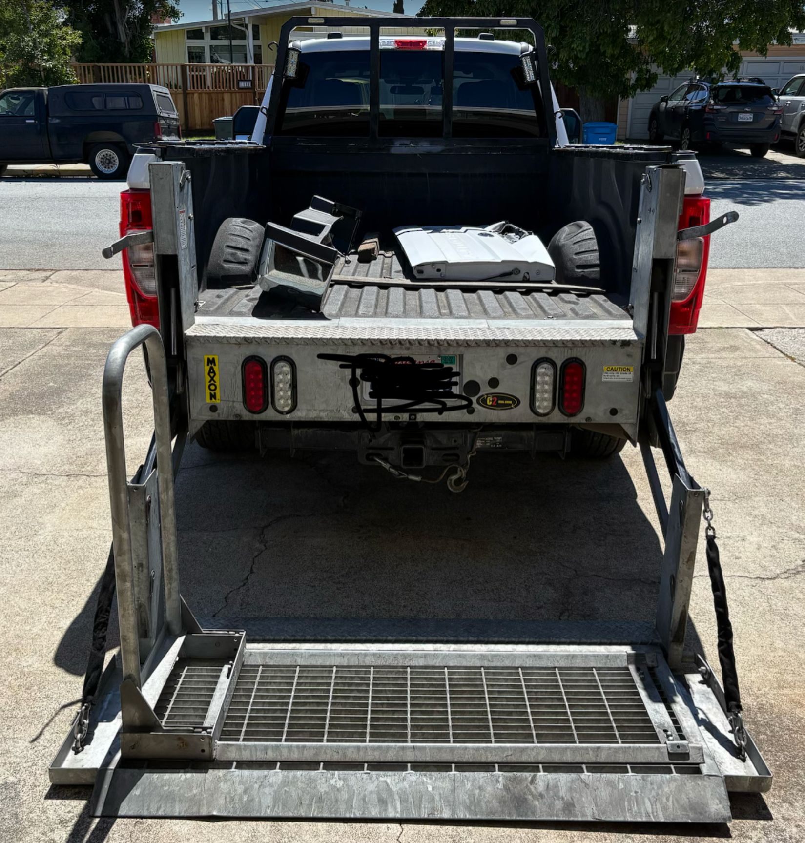 Used 2021 Ford F250 XL w/ Power Equipment Group RWD image 9