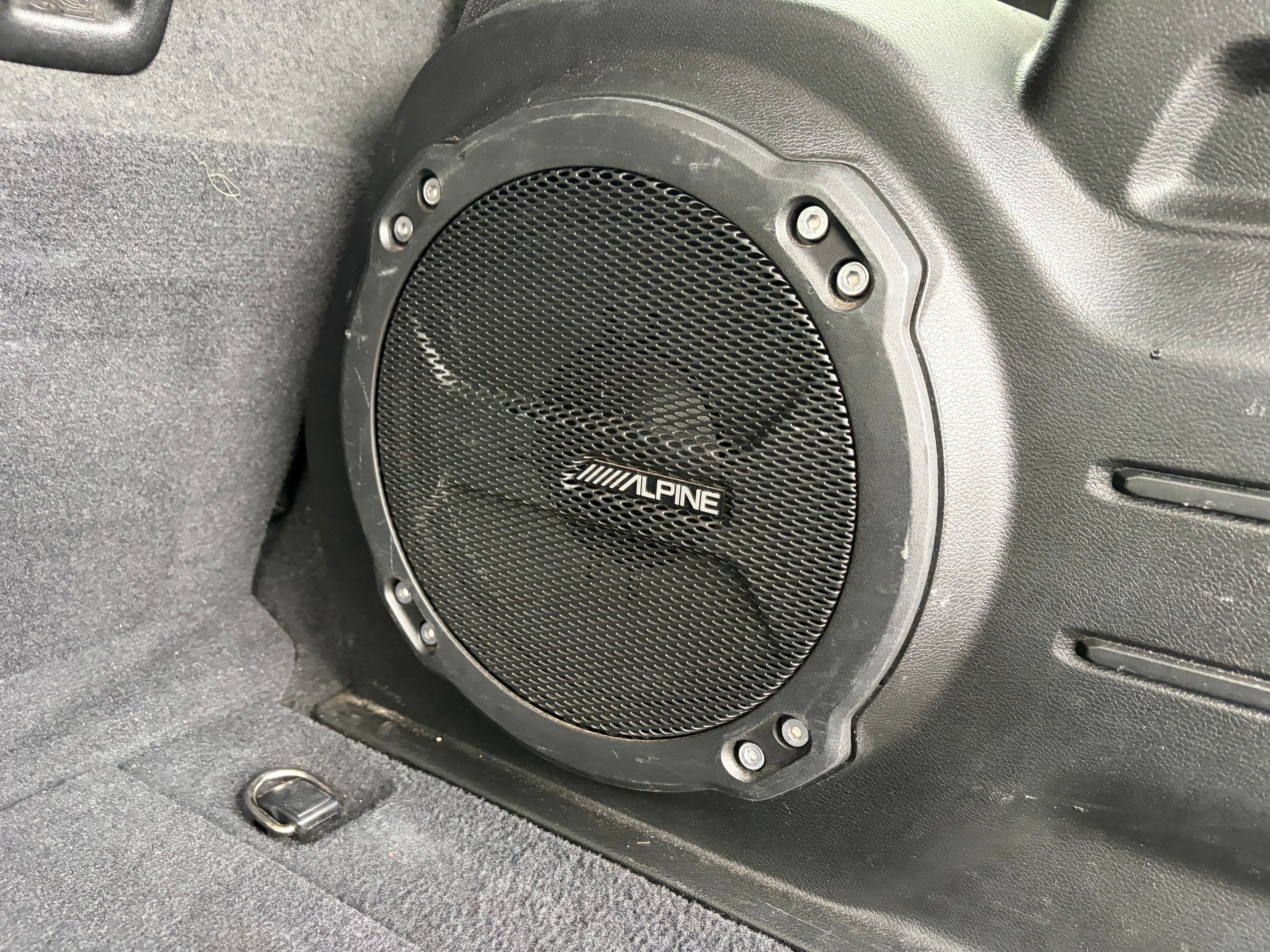 Used 2020 Jeep Wrangler Unlimited Sahara AWD/4WD image 14