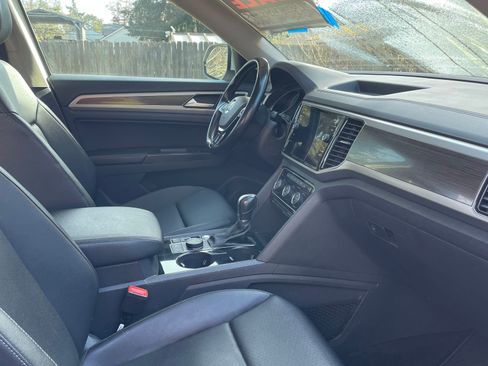 Used 2018 Volkswagen Atlas SEL image 4