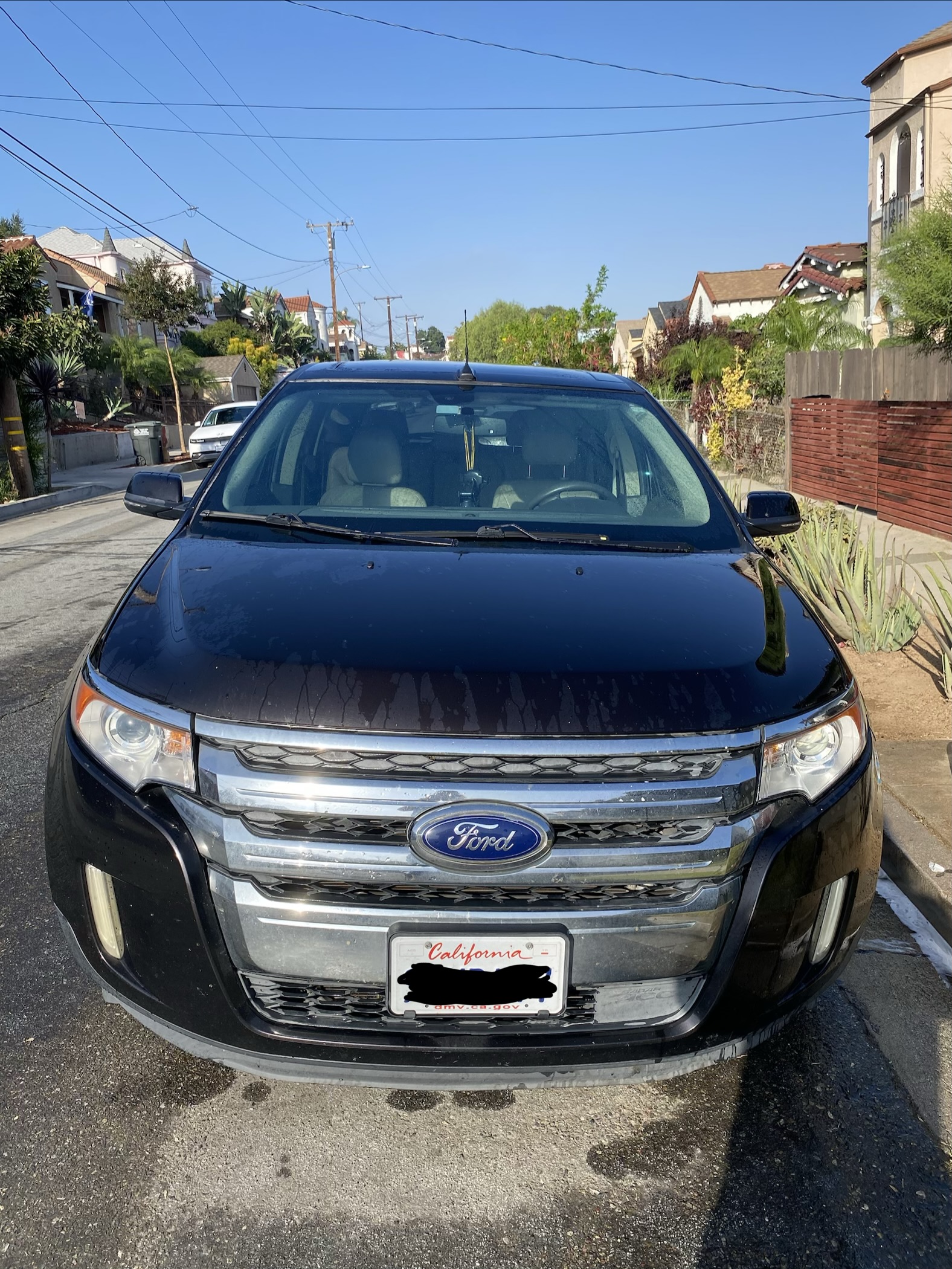 Used 2014 Ford Edge Limited w/ Equipment Group 302A FWD image 2