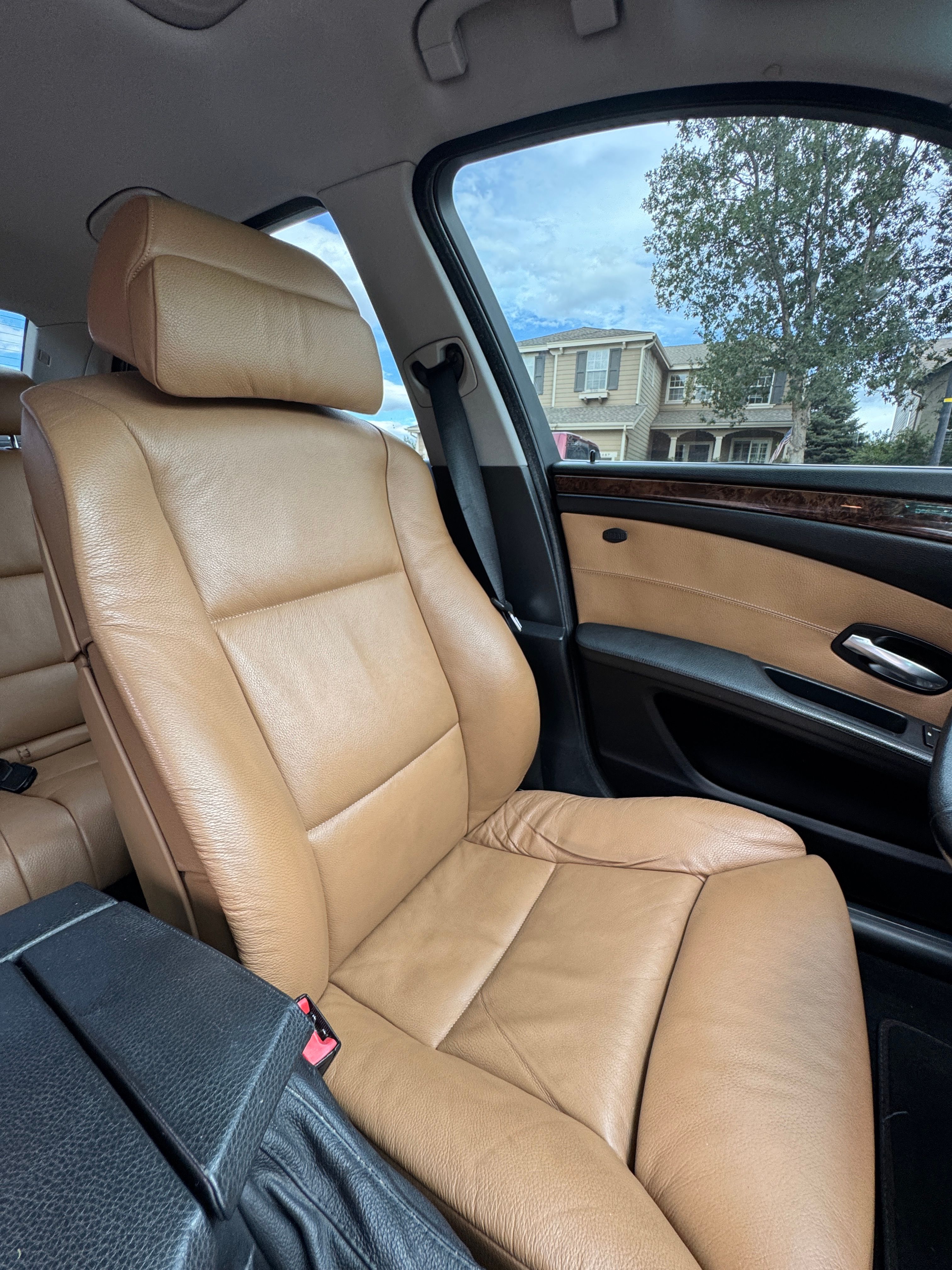 Used 2008 BMW 535xi Sedan AWD/4WD image 9