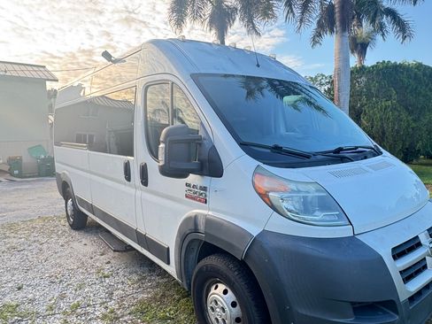 Used 2015 RAM ProMaster 2500 w/ Interior Convenience Group image 2