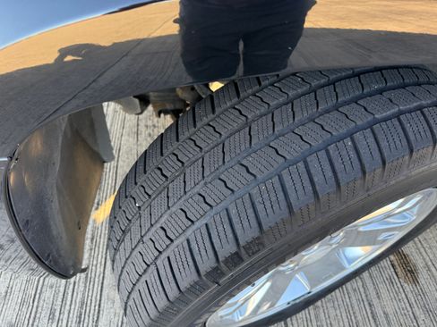 Used 2007 GMC Yukon SLT w/ SLT Preferred Equipment Group image 10