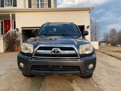 Used 2008 Toyota 4Runner Sport image 6