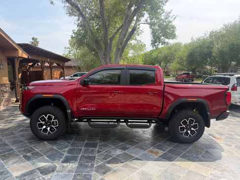 Used 2026 GMC Canyon AT4X AWD/4WD image 5