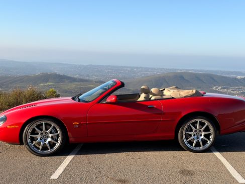 Used 2003 Jaguar XK8 Convertible image 1