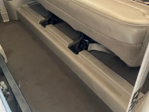 Used 2001 Ford Excursion Limited image 19