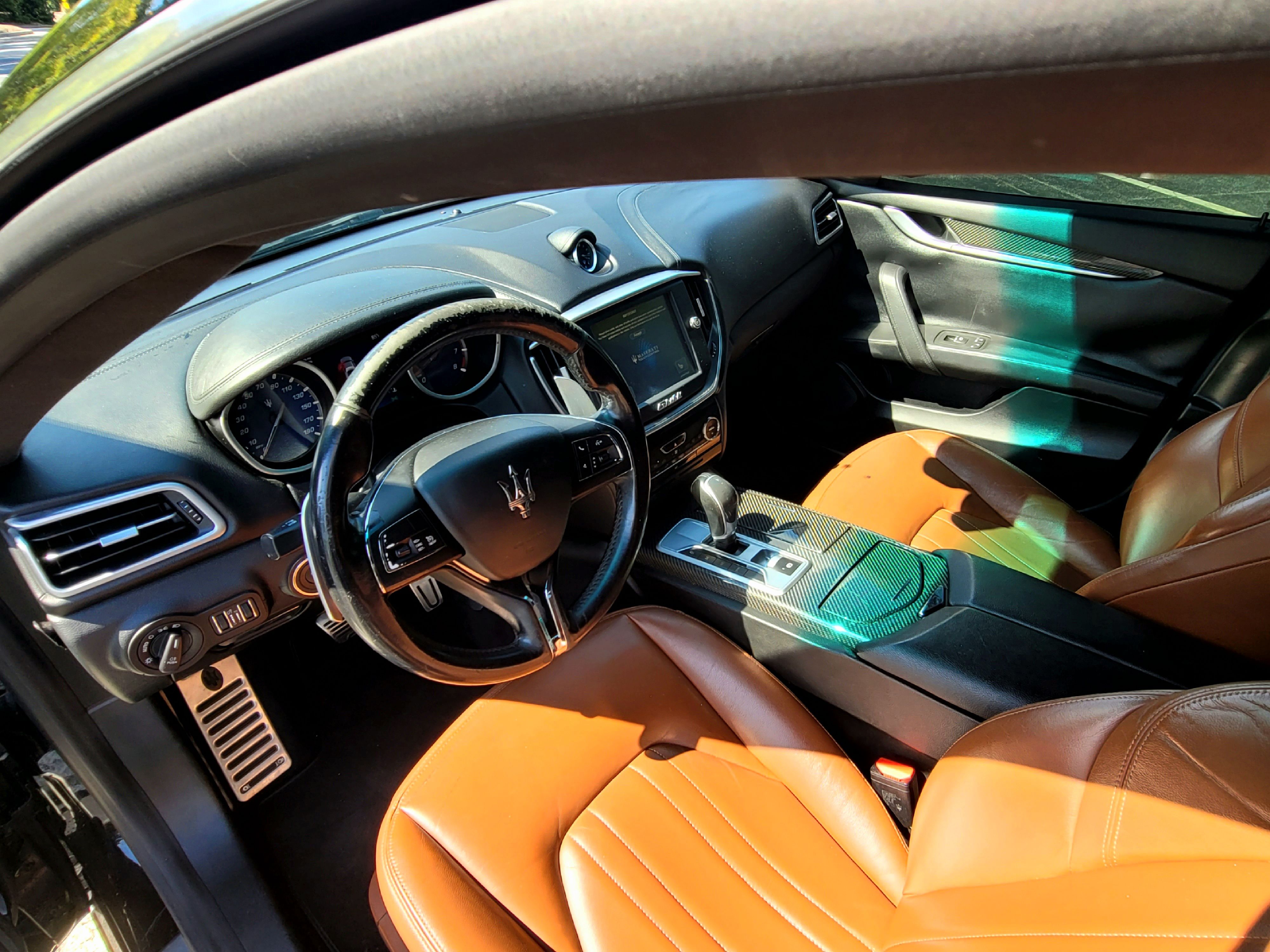 Used 2016 Maserati Ghibli S RWD image 12