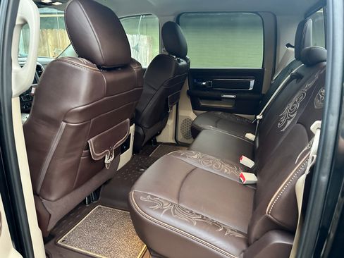 Used 2018 RAM 2500 Longhorn w/ Off Road Package image 12