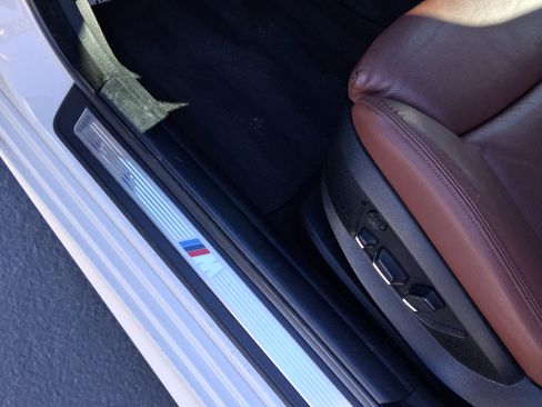 Used 2012 BMW 528i 528i Sedan 4D image 14