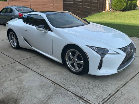 Used 2018 Lexus LC 500 Coupe w/ Touring Package RWD image 11