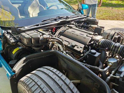 Used 1995 Chevrolet Corvette Coupe image 15
