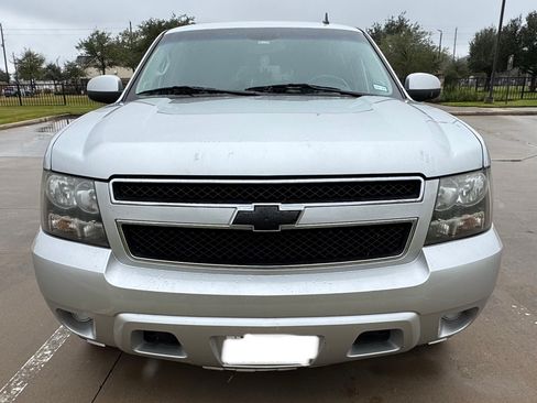 Used 2011 Chevrolet Tahoe LS image 10