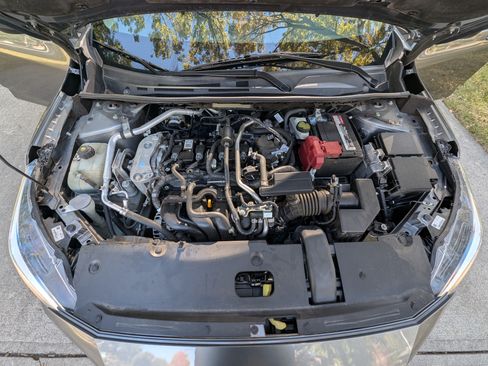 Used 2021 Nissan Sentra SV image 12