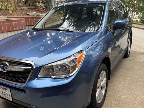 Used 2016 Subaru Forester 2.5i Premium w/ All-Weather Package AWD/4WD image 1