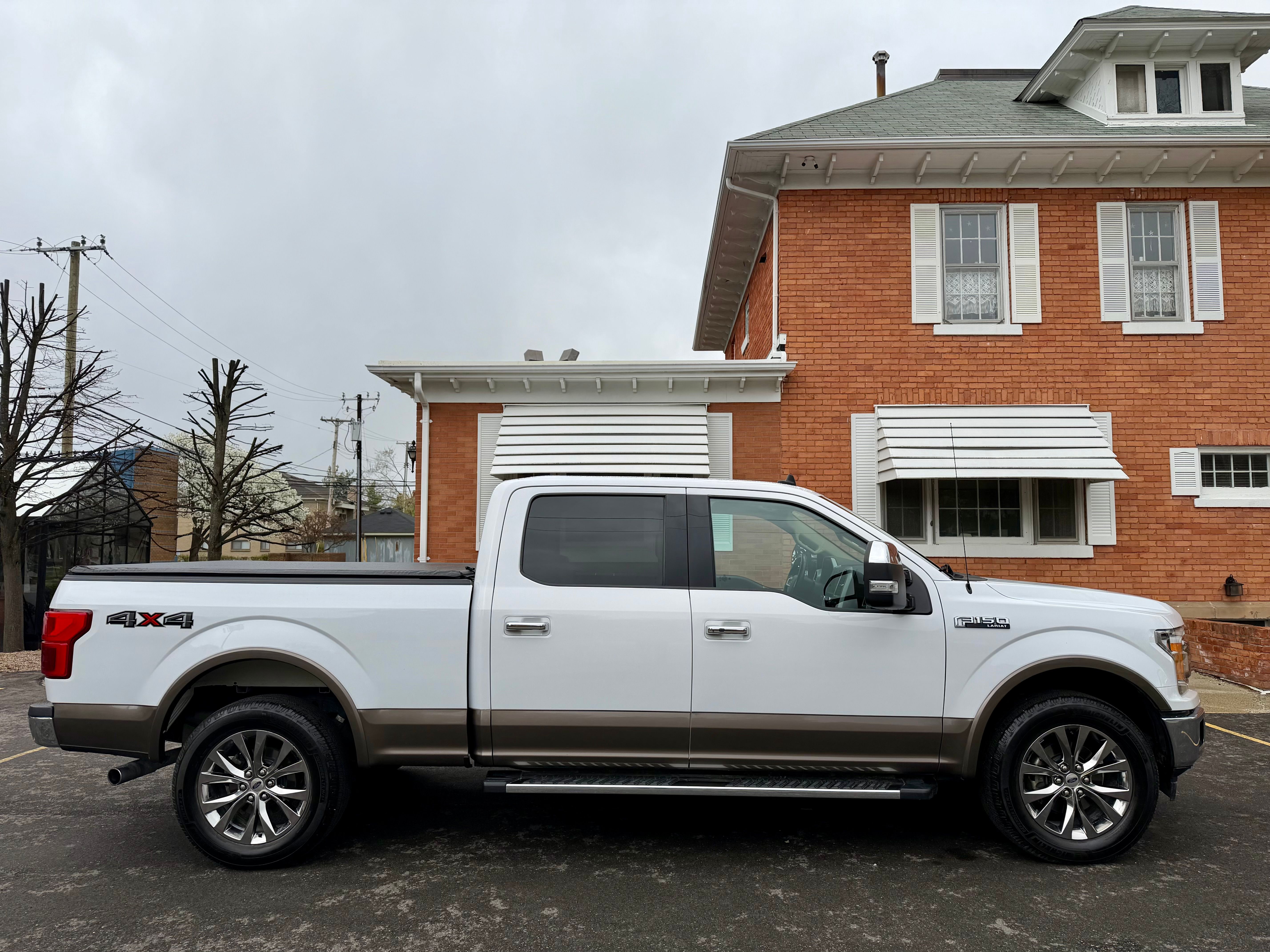 Used 2020 Ford F150 Lariat AWD/4WD image 2
