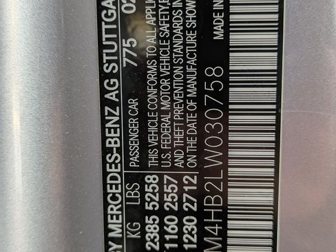 Used 2020 Mercedes-Benz GLB 250 4MATIC image 25