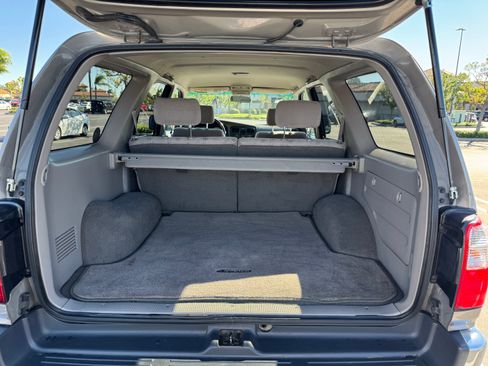 Used 2002 Toyota 4Runner SR5 image 4