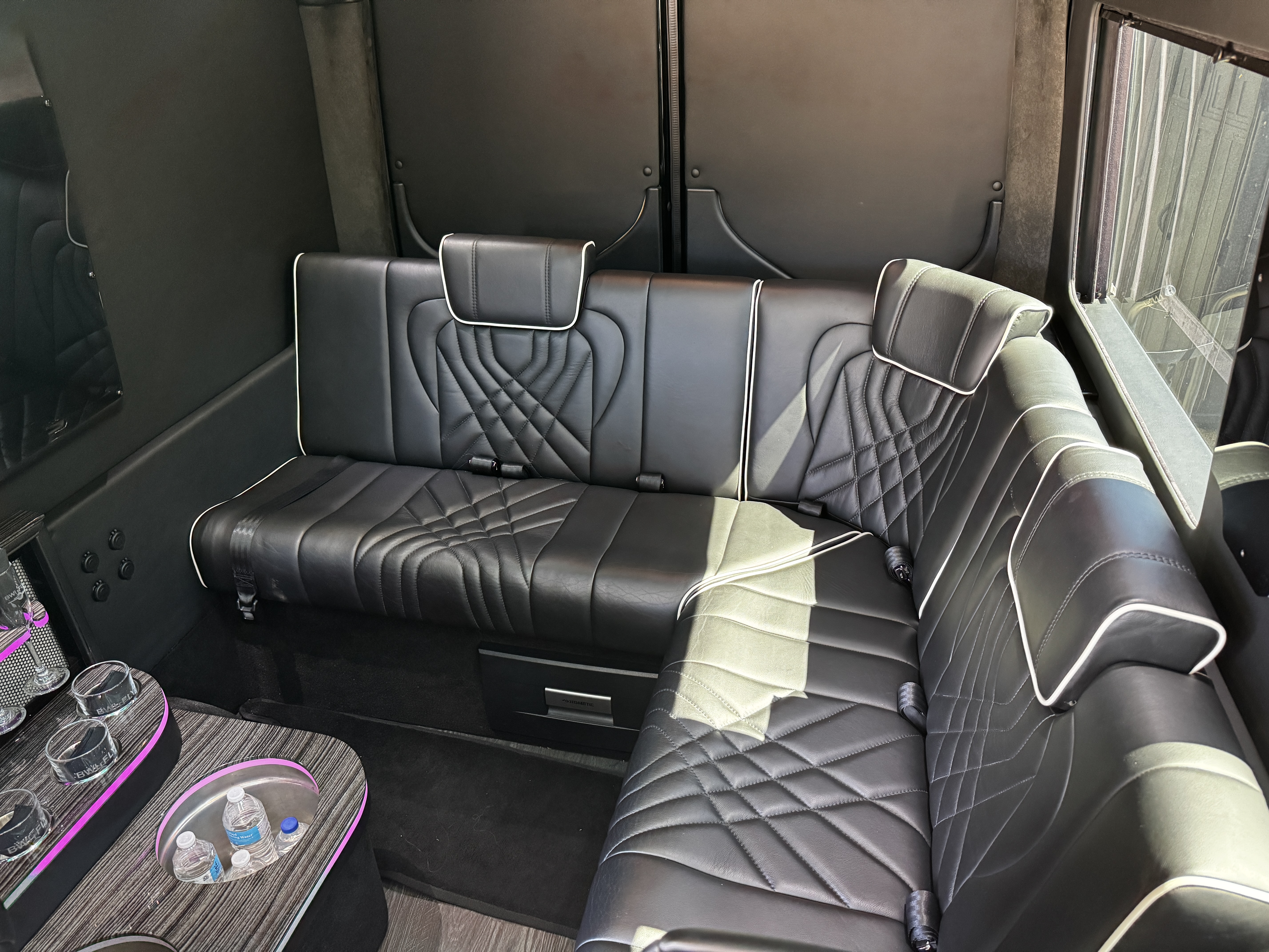Used 2022 Mercedes-Benz Sprinter 2500 image 9